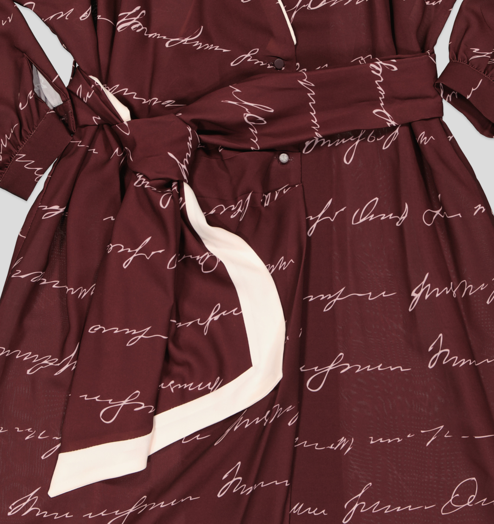 10 ROBE – Image 6