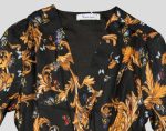 ROBE – Image 4