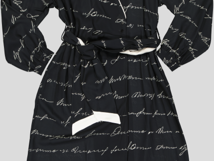 ROBE