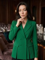VESTE