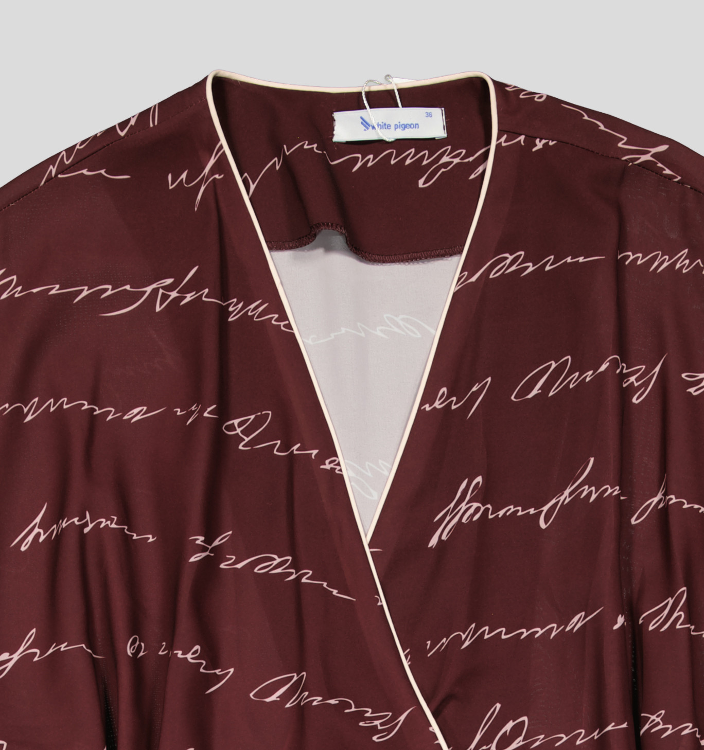 9 ROBE – Image 5